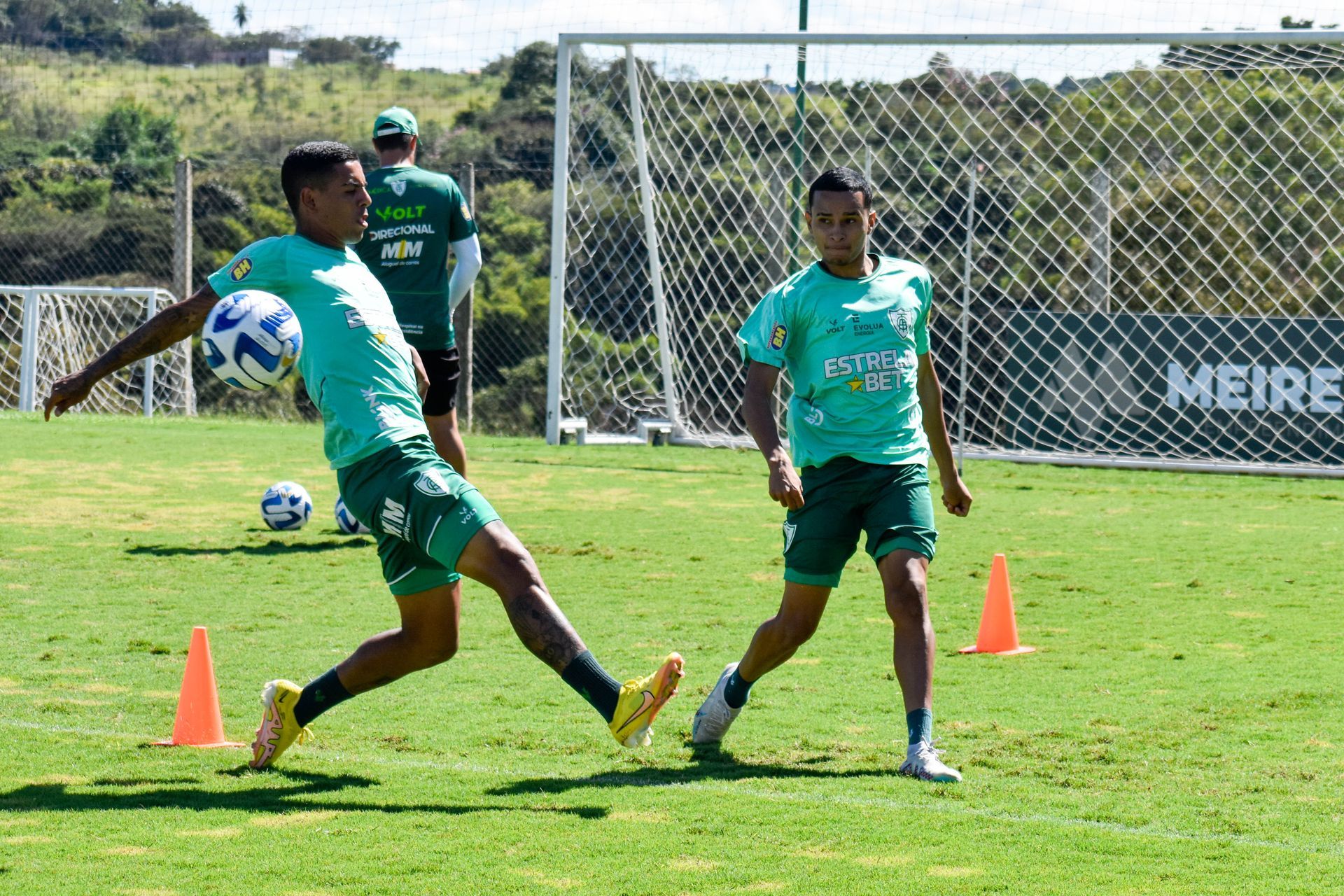 América inicia a preparação para duelo pela Sudamericana