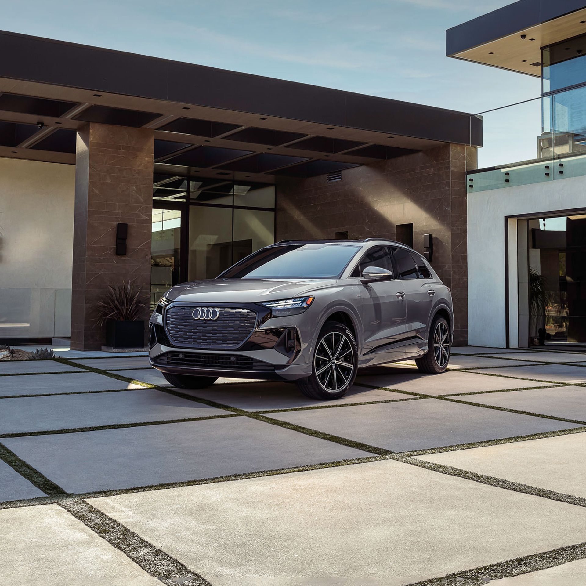 2023 Audi Q4 e-tron Charging 2023 Audi Q4 e-tron Charging