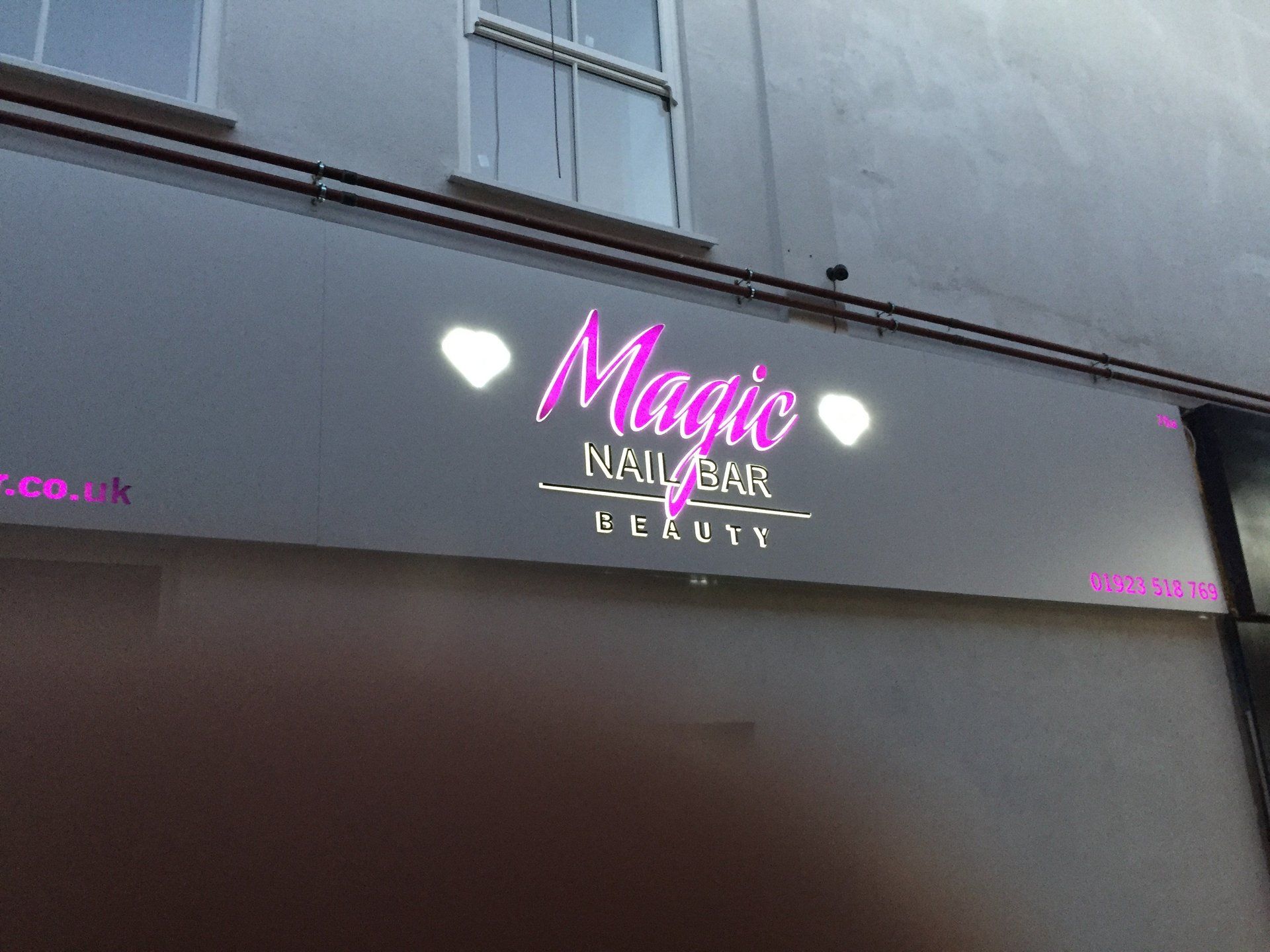 Illuminated Shop Signs Led Back Lit Signs Watford Hertfordshire Harrow