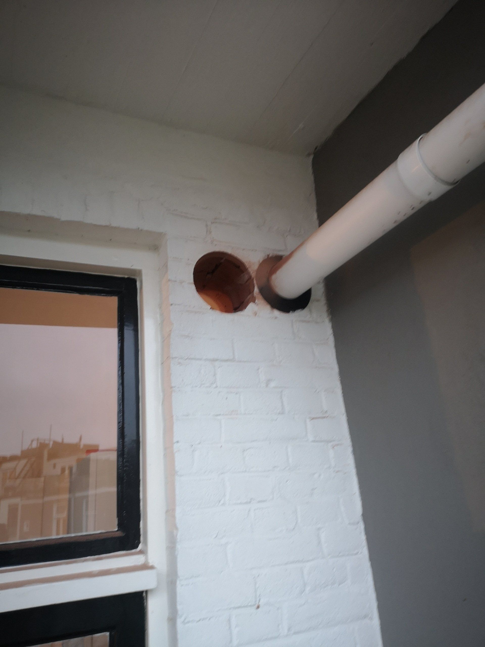 Betonboorder Boren Kruipruimte Ventilatie Grote Gaten