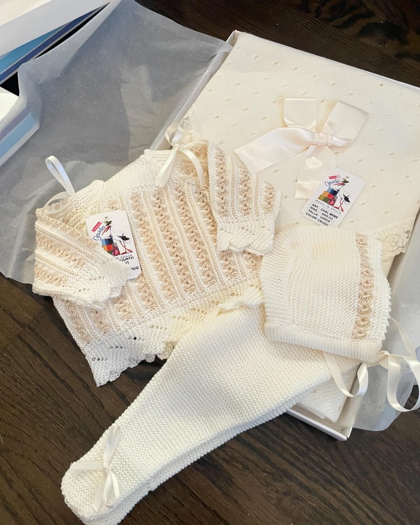 A Set of Knitted Baby Clothes in A Box - Saint Georges, DE - Chavies Boutique