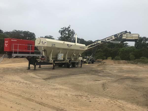 track pugmill and mobile silo