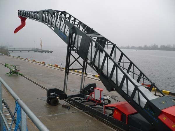 black conveyor