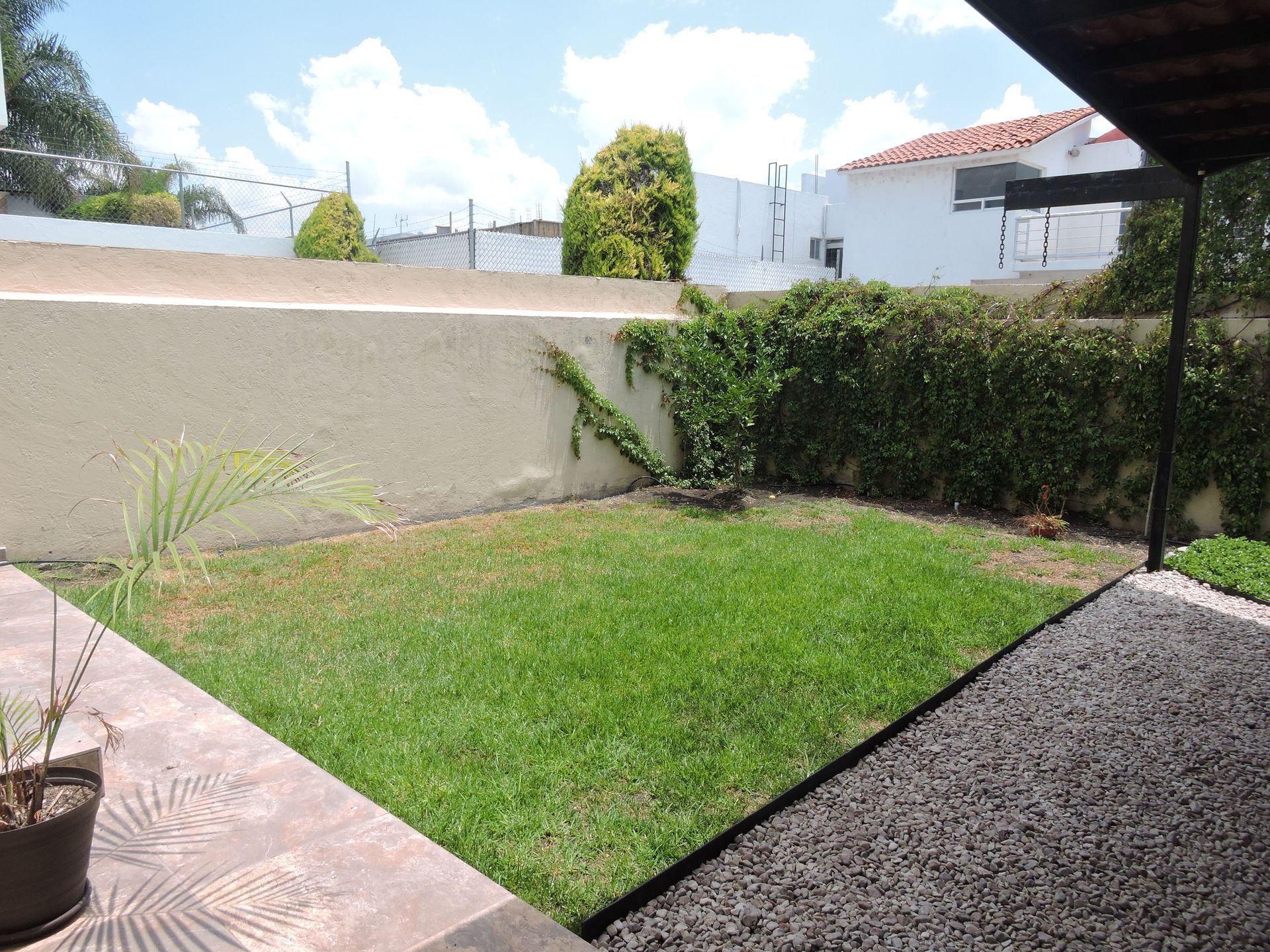 VENTA DE CASA EN CUMBRES DEL LAGO JURIQUILLA-OPORTUNIDAD