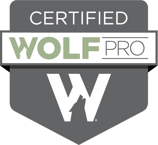A logo that says certified wolf pro on it