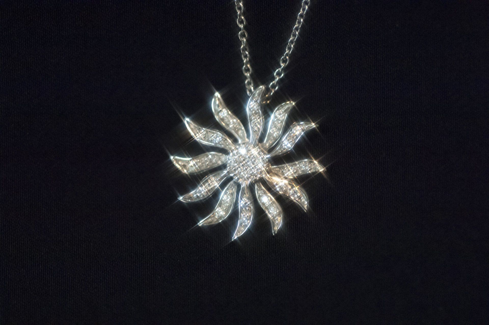 pendenti con diamanti