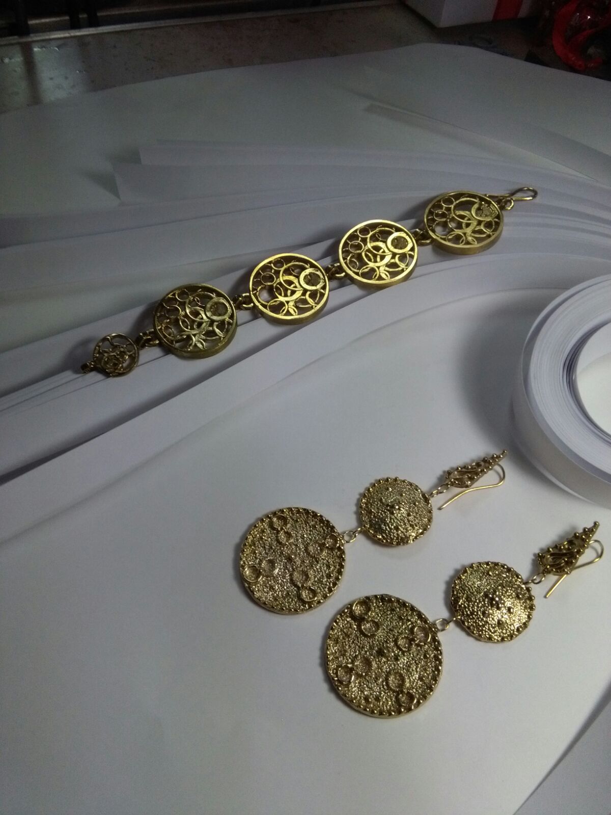 orecchini pendenti lunghi