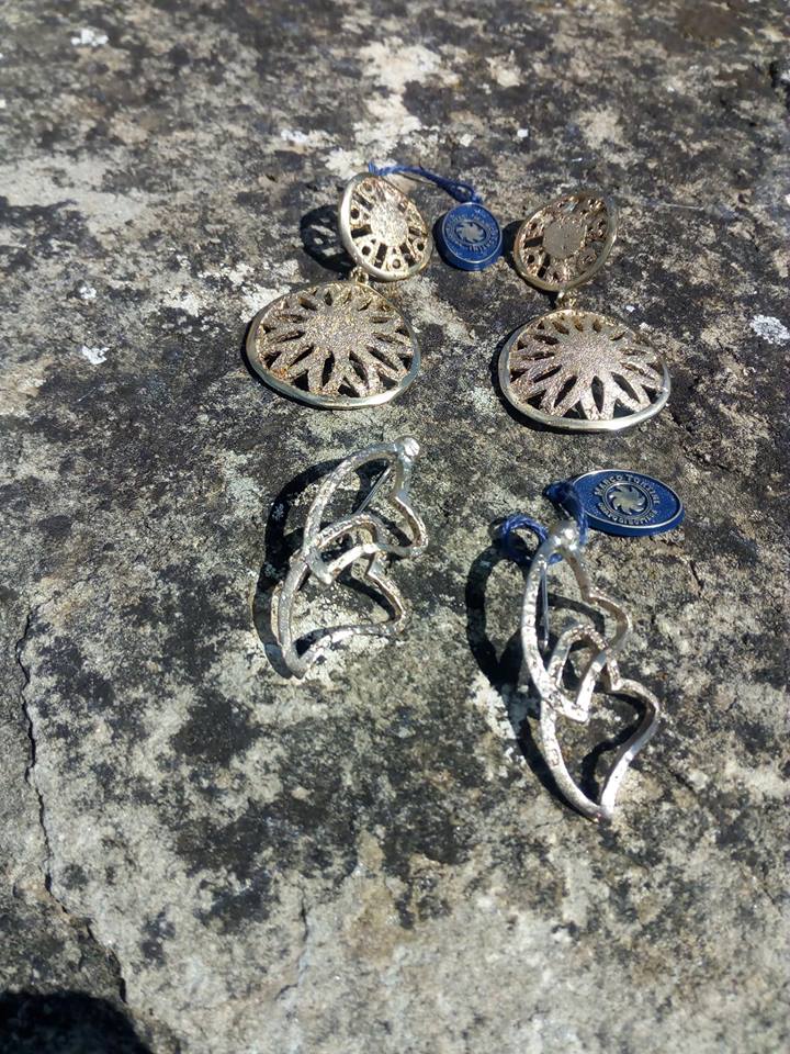 orecchini lavorati a mano