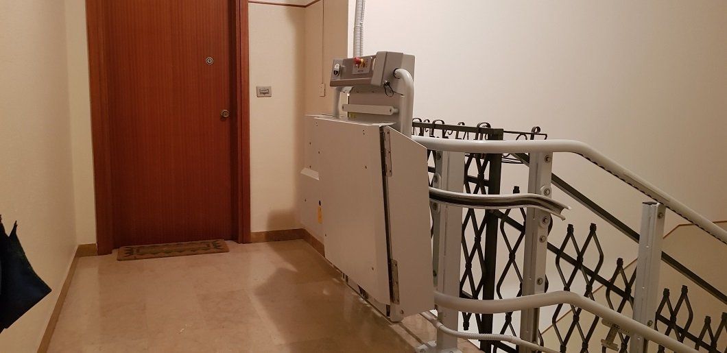Installazione di montascale per condomini