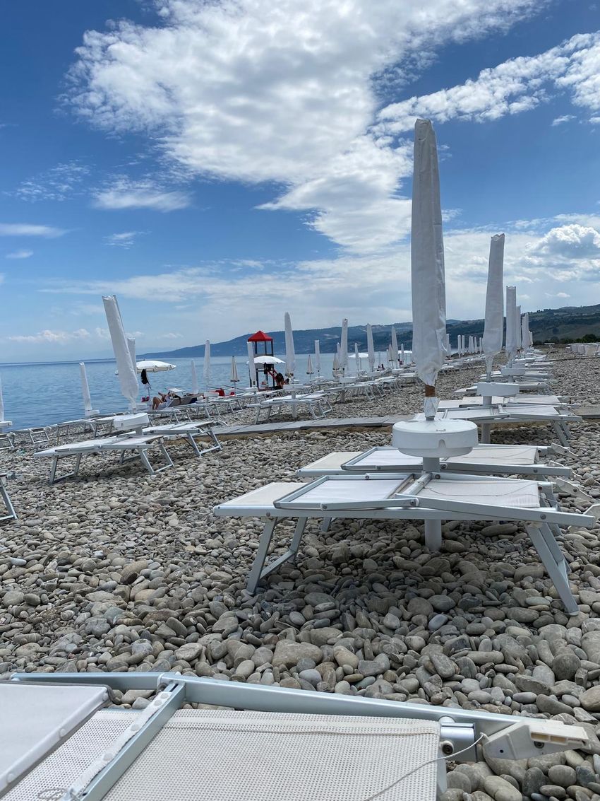 Ombrellone sulla spiaggia