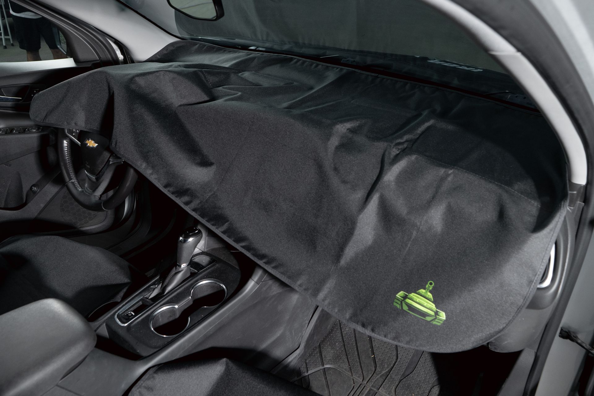Custom logo car dash cover for auto glass technicians