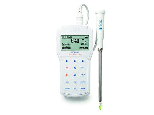 pHmetro del laboratorio di preparazioni galeniche di Aversa