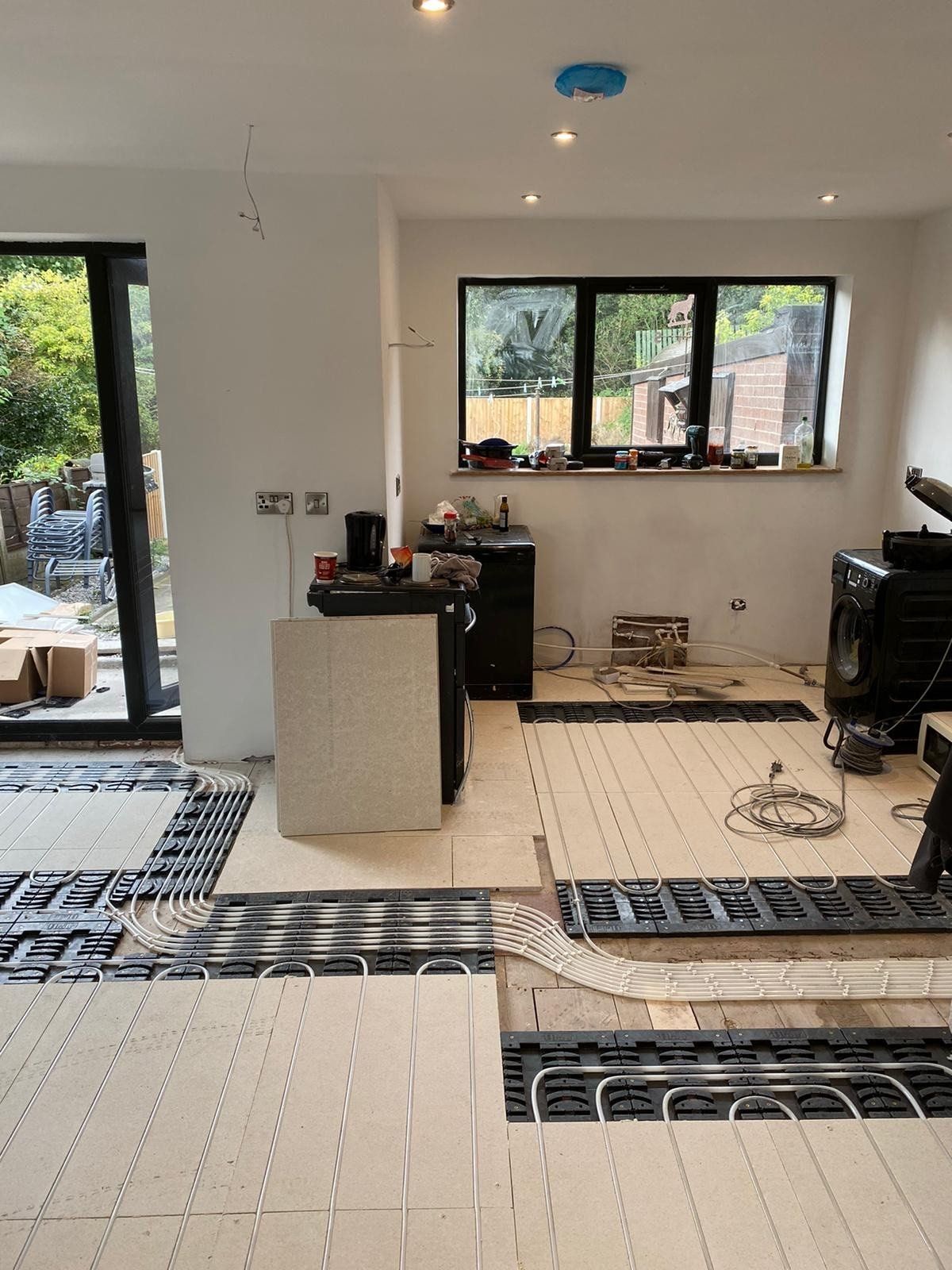 Tiled underfloor heating in a house