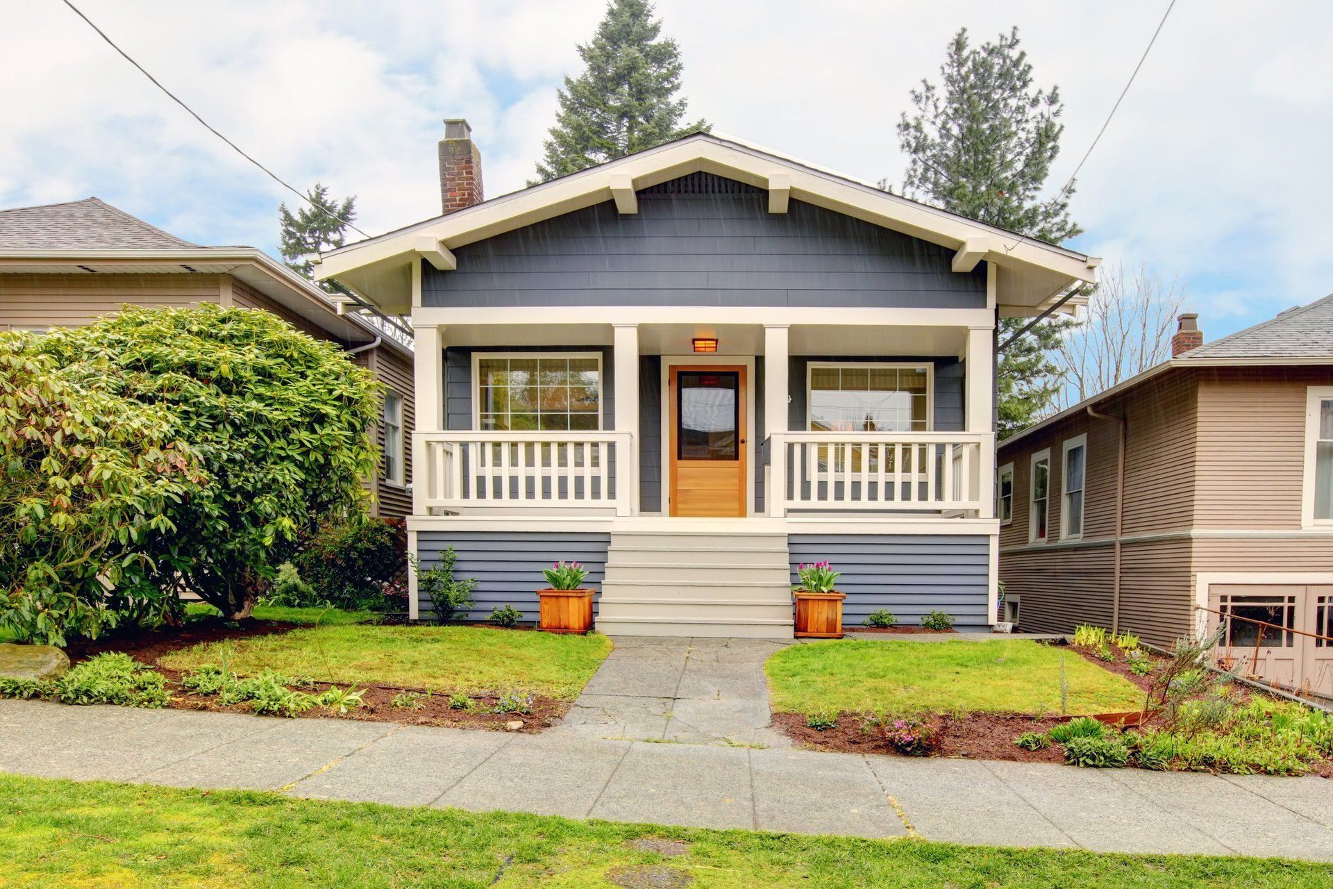 Spokane WA home with beautiful curb appeal