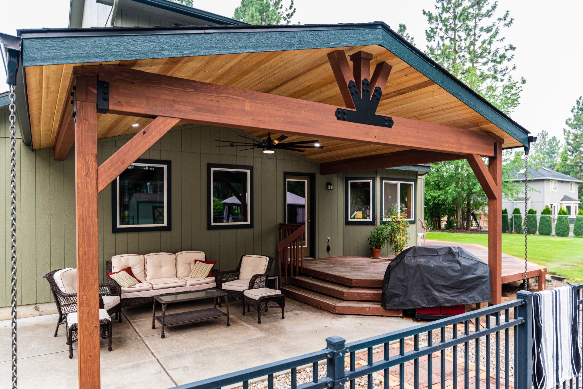 Prentice patio cover, front left angle