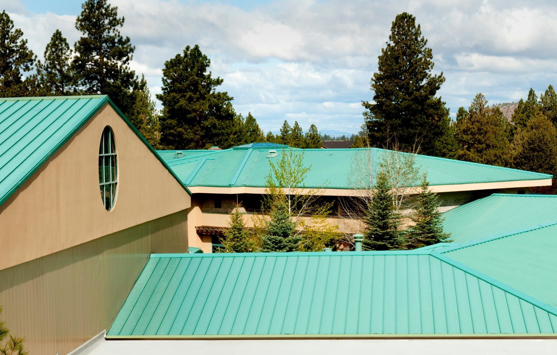 Commercial Metal Roof — Wisconsin Rapids, WI — Link's Contracting Inc.