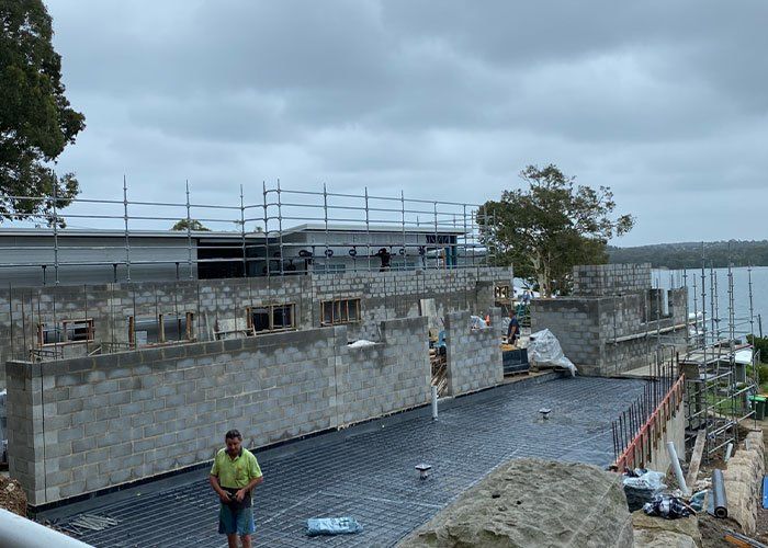 Construction Team — Terrigal, NSW — Ampower Bricklayers