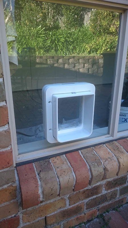 microchip pet door