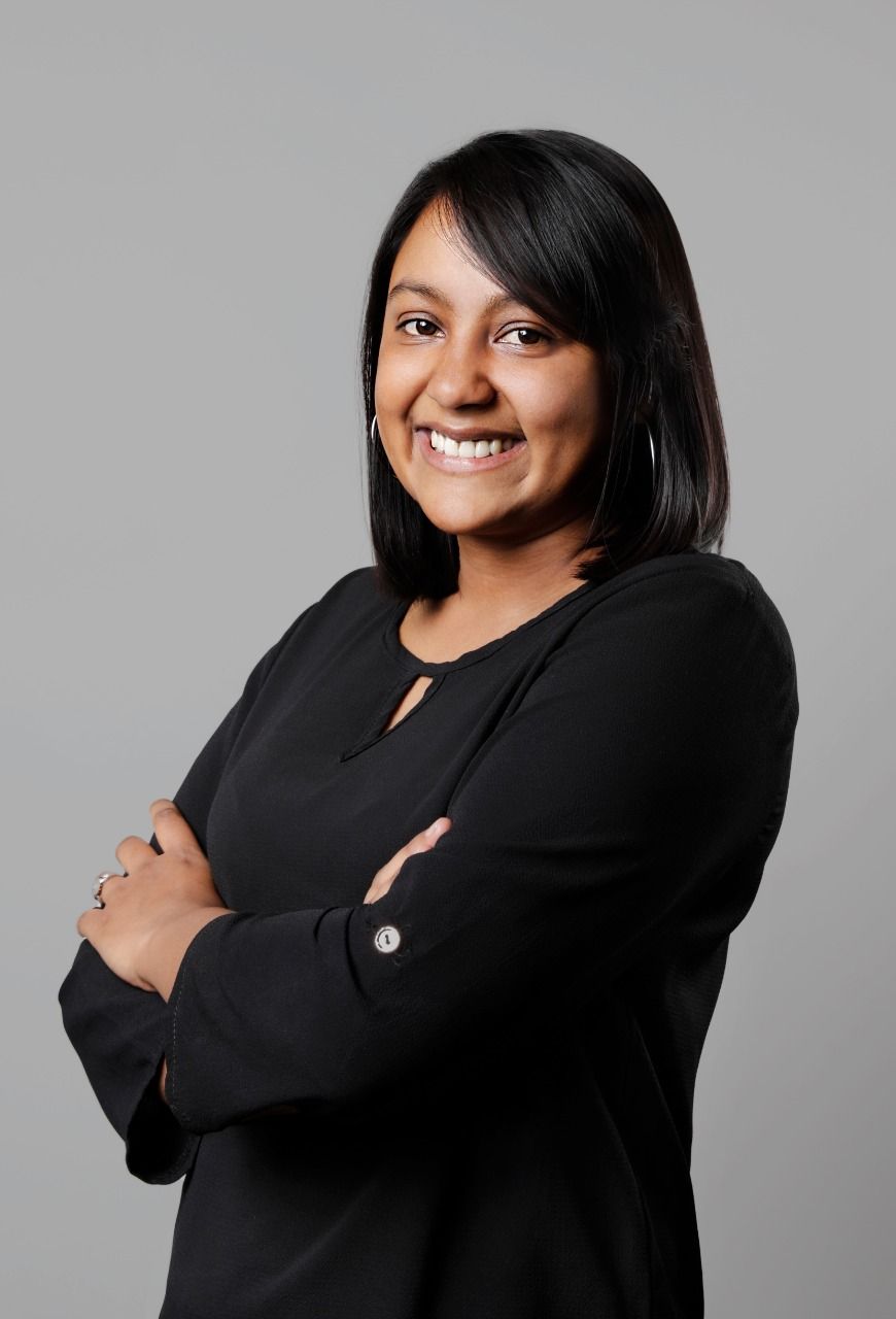 Woman smiling, quote: 