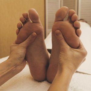 Classics Mens Spa & Barbershop - Foot Massage