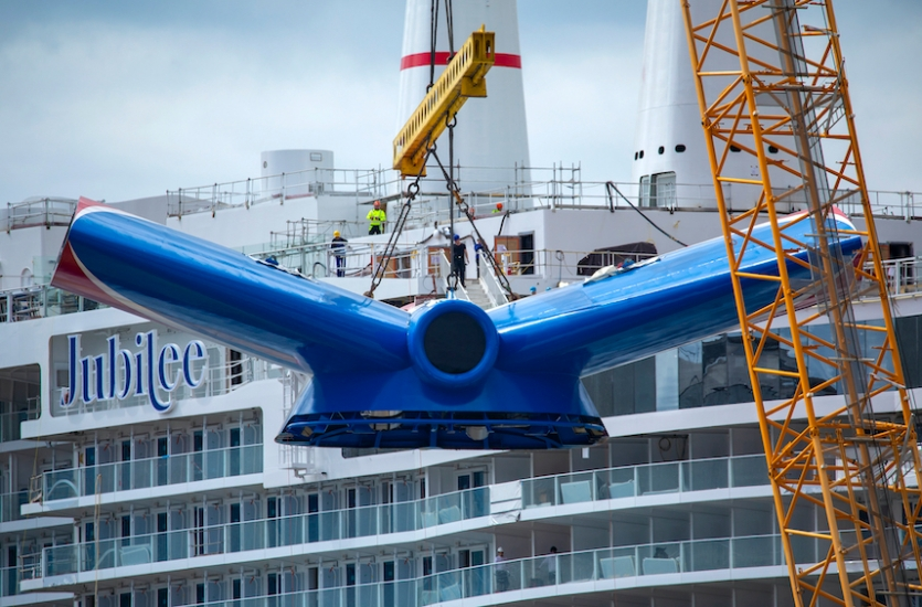 Carnival Jubilee Gets Its Iconic New Wings (Winged Funnel)