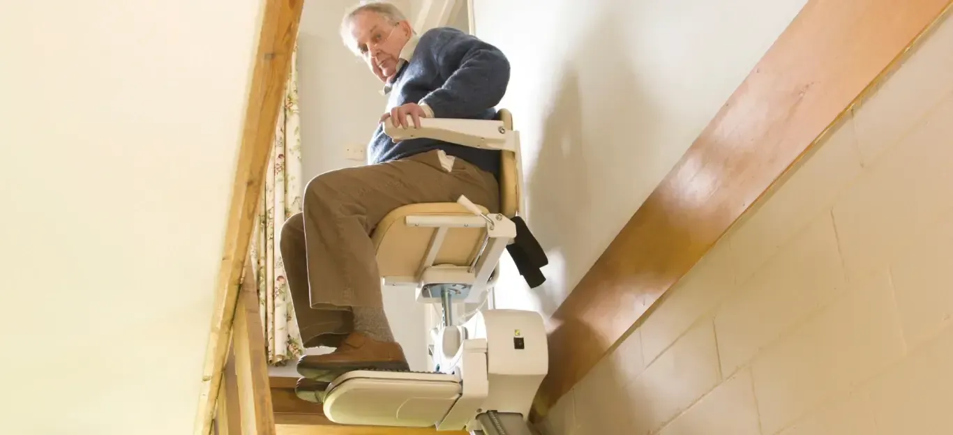 Buying or Renting a Stair Lift for Seniors (A Guide!)
