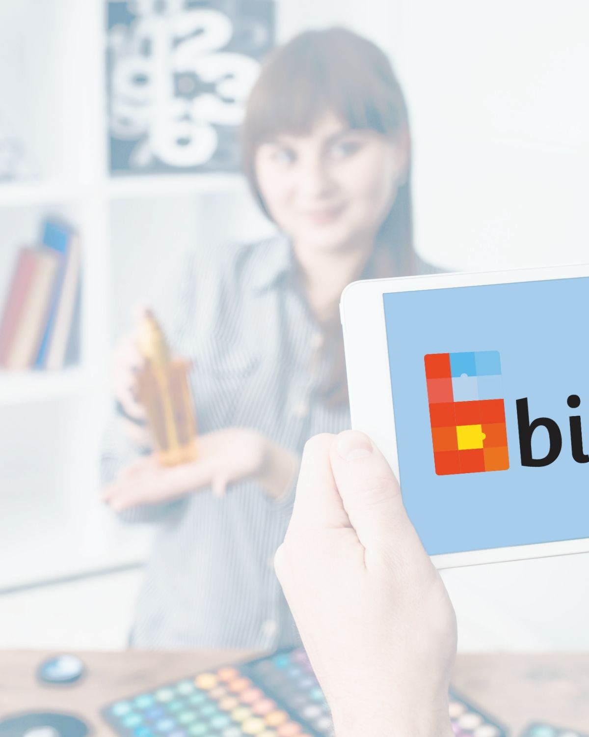 sitio web pagina web logo bilda