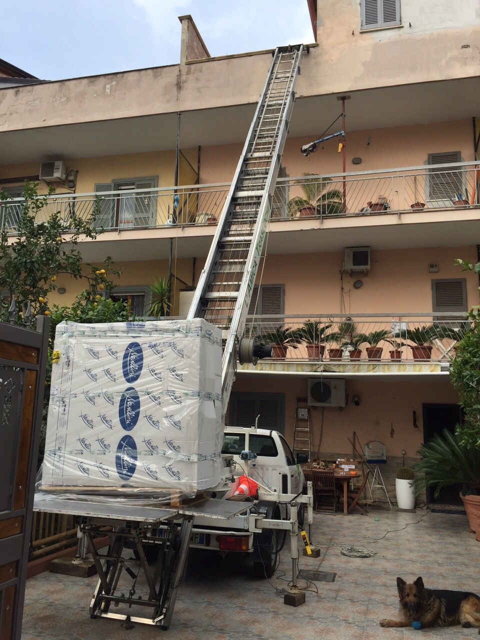 Trasloco abitazione con accurato trasporto e imballaggio