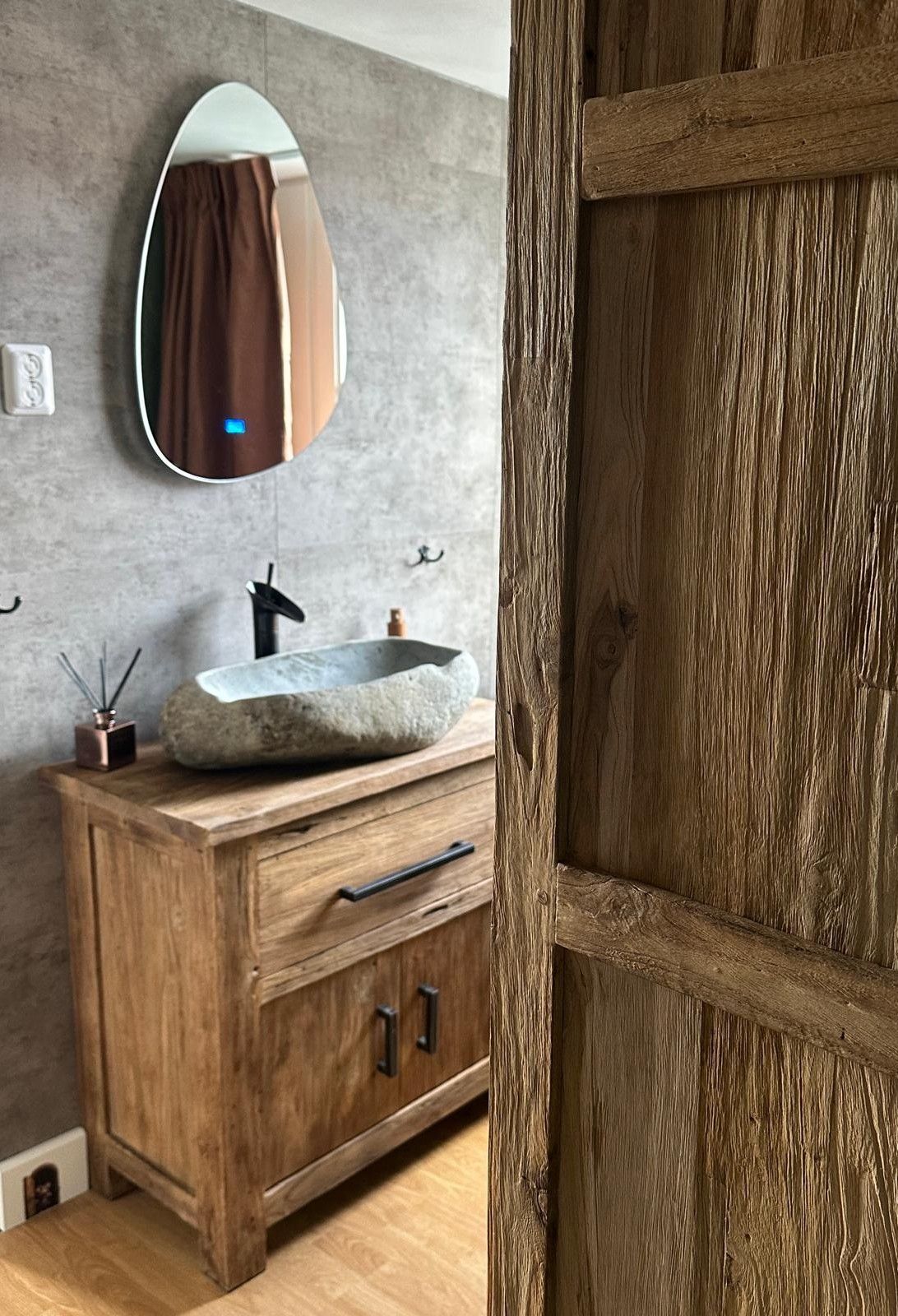 Spiegel op de overloop