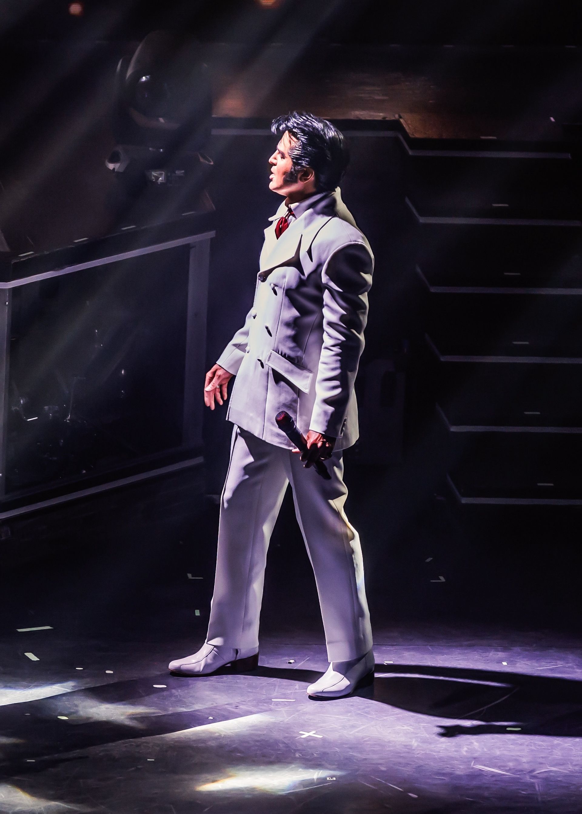 Elvis shows in Branson,MO