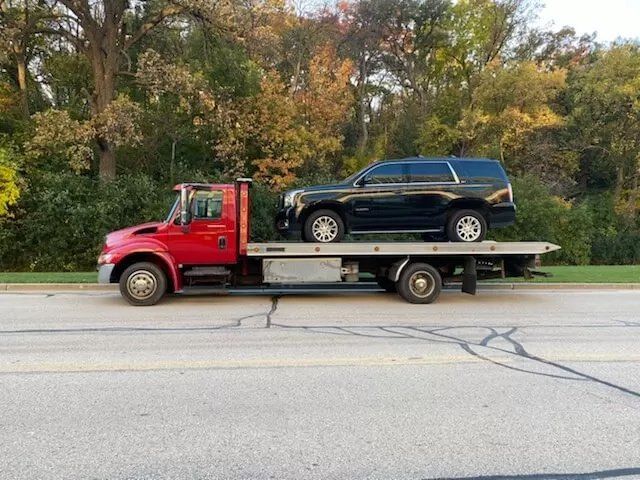 Wrecked Car Junkyard — Milwaukee, WI — Kwik Towing LLC