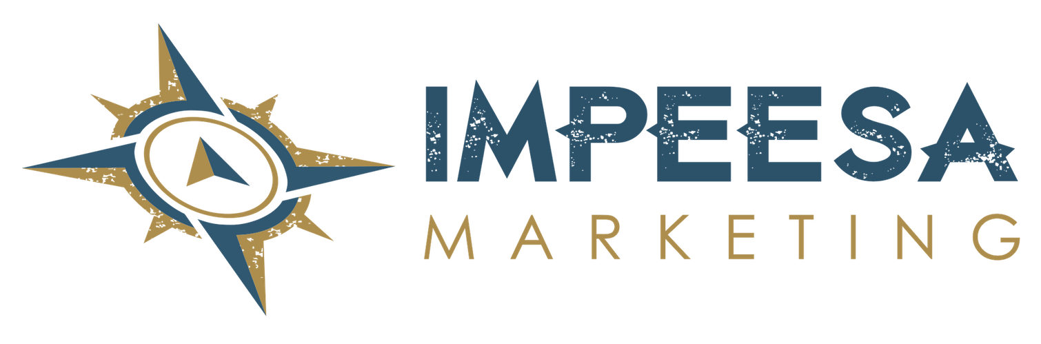 Logotipo para Impeesa Marketing, con una brújula y texto en azul y dorado.