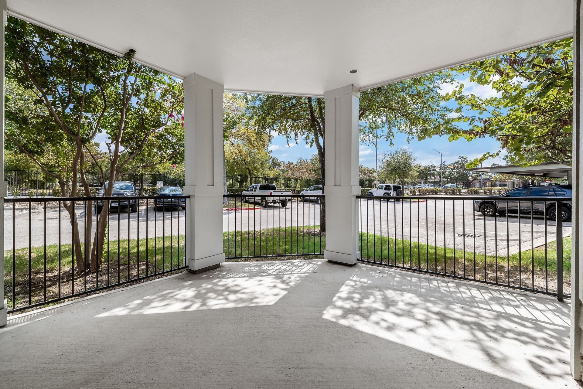 the preserve at ballantyne commons apartments entrance to parking lot with metal gate