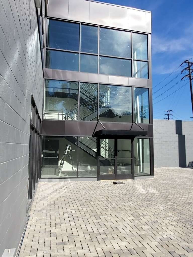 Three Floors Modern Glass House — Torrance, CA — Dandoy Glass