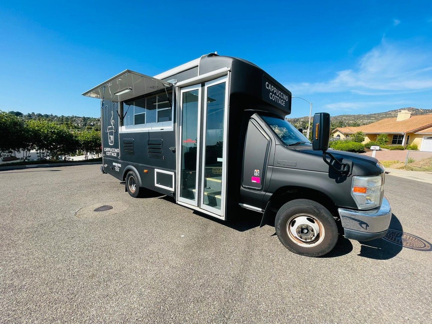 Previously Owned Food Trucks vs. Custom Built Food Trucks