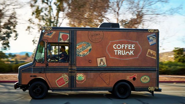 Custom food truck exterior by San Diego Food Truck Pros