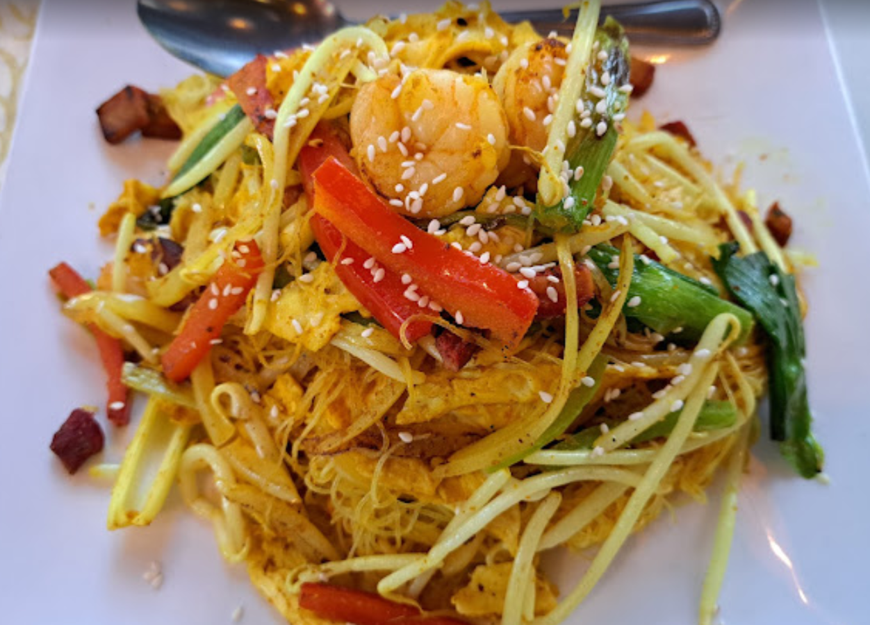 singapore style rice and noodles