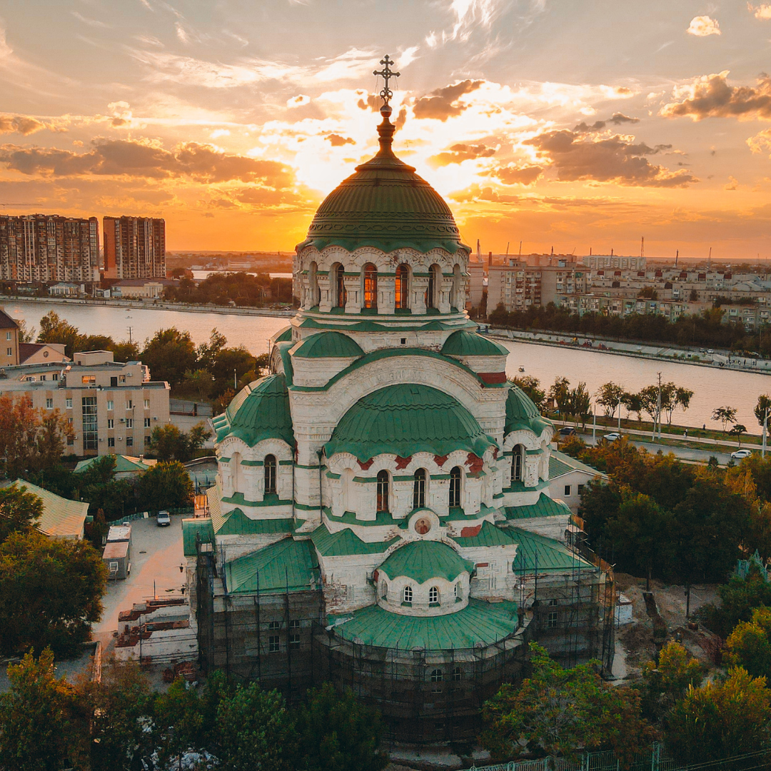 St. Alexander Nevsky Cathedral, Bulgarian Orthodox Cathedral in Sofia, Bulgaria - Bulgaria Holidays Barter's Travelnet
