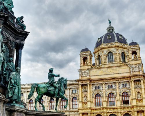 8 Days Vineyards & Palaces along the Danube- S.S. Emilie 