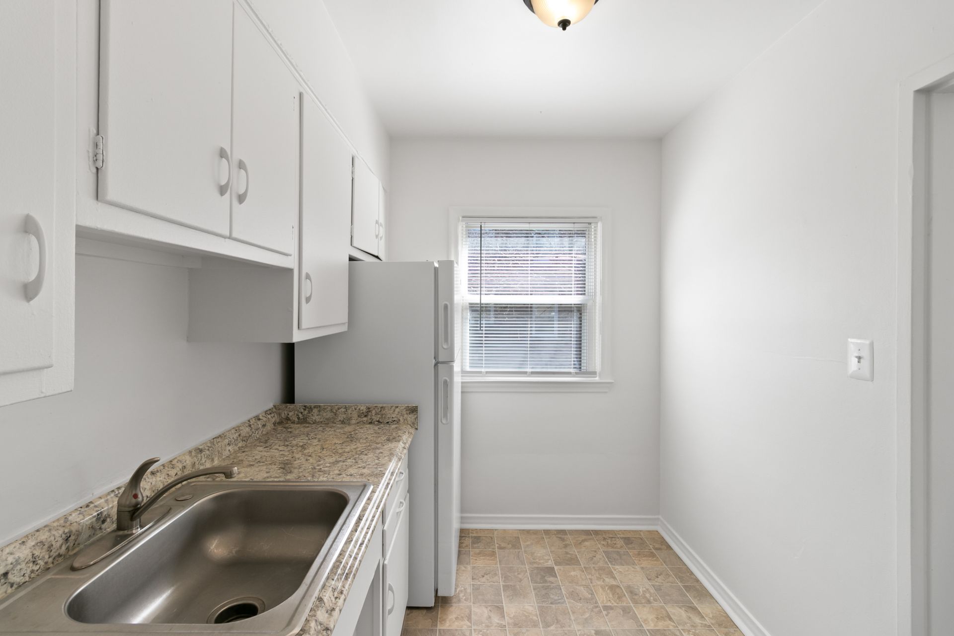 Pointe Garden kitchen