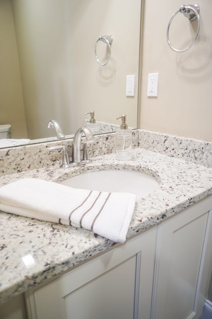 Unit C Interior bathoom 2