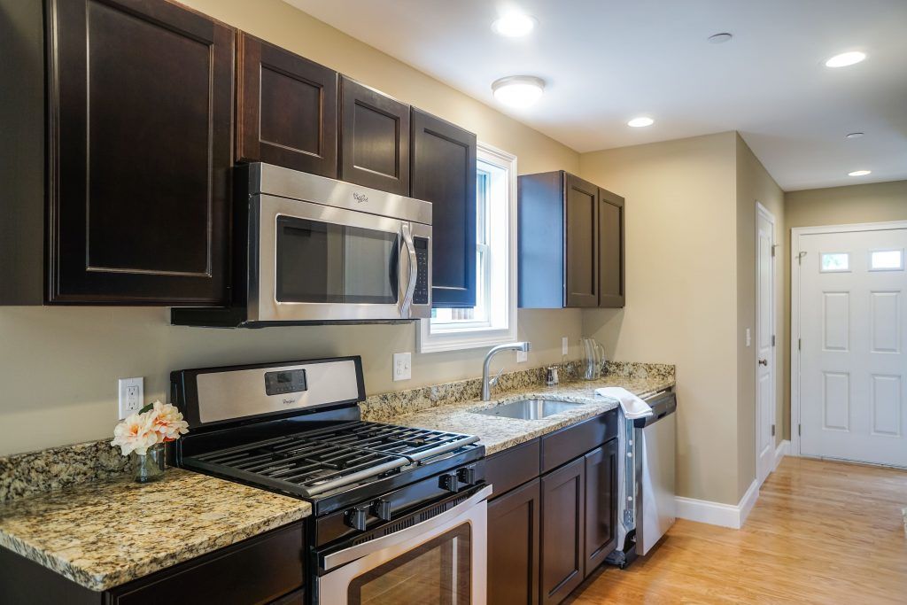 Deerwood interior kitchen