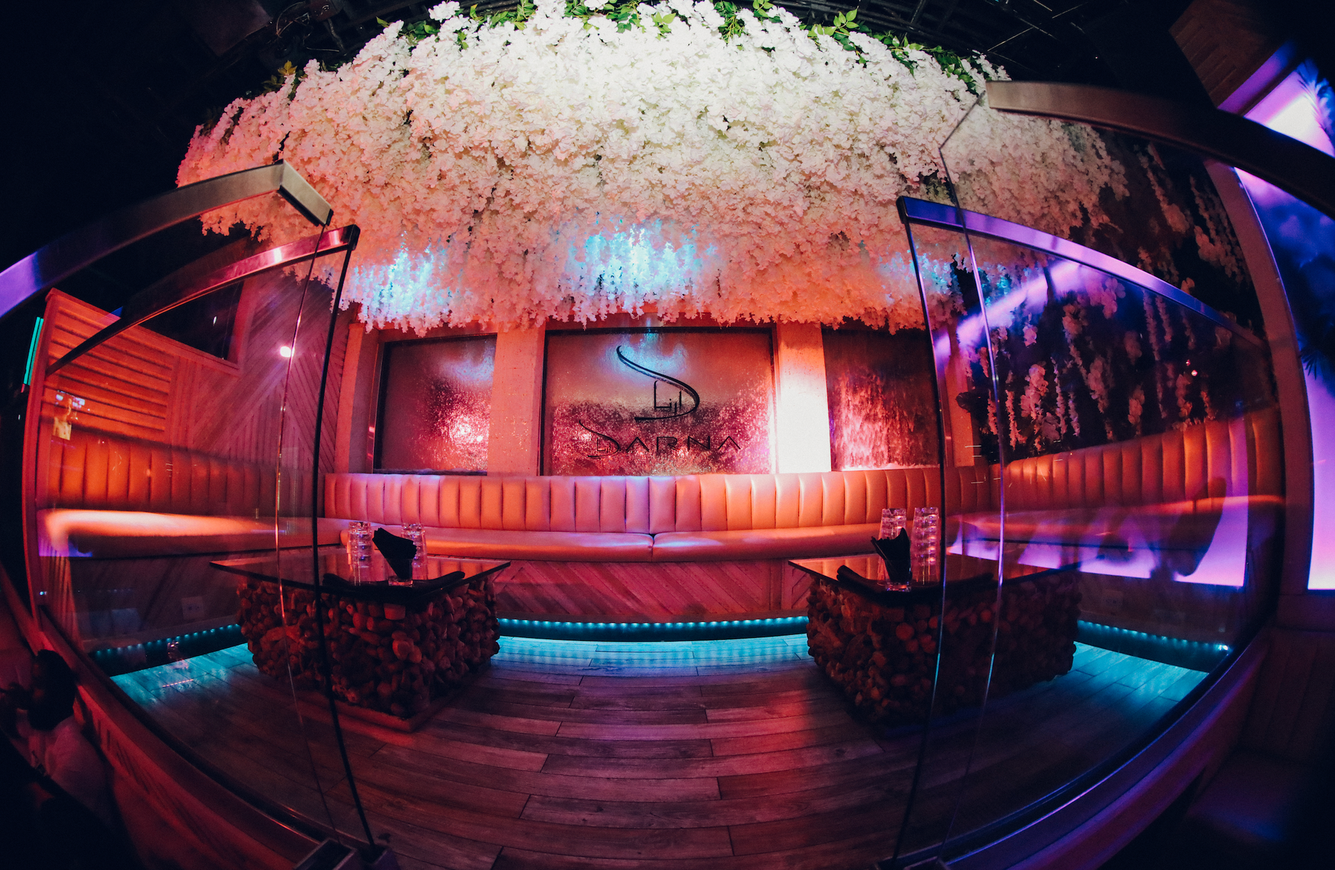 Hookah brunch experience
Best lounges for brunch
Hookah and cocktails lounge
Rooftop club with hookah
Birthday party lounge