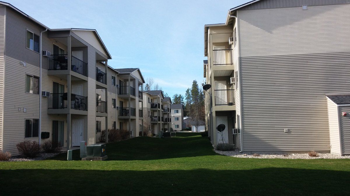 Exterior | Mountain View Apartments