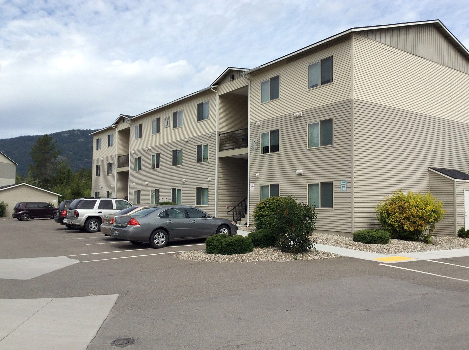 Mountain View Apartments