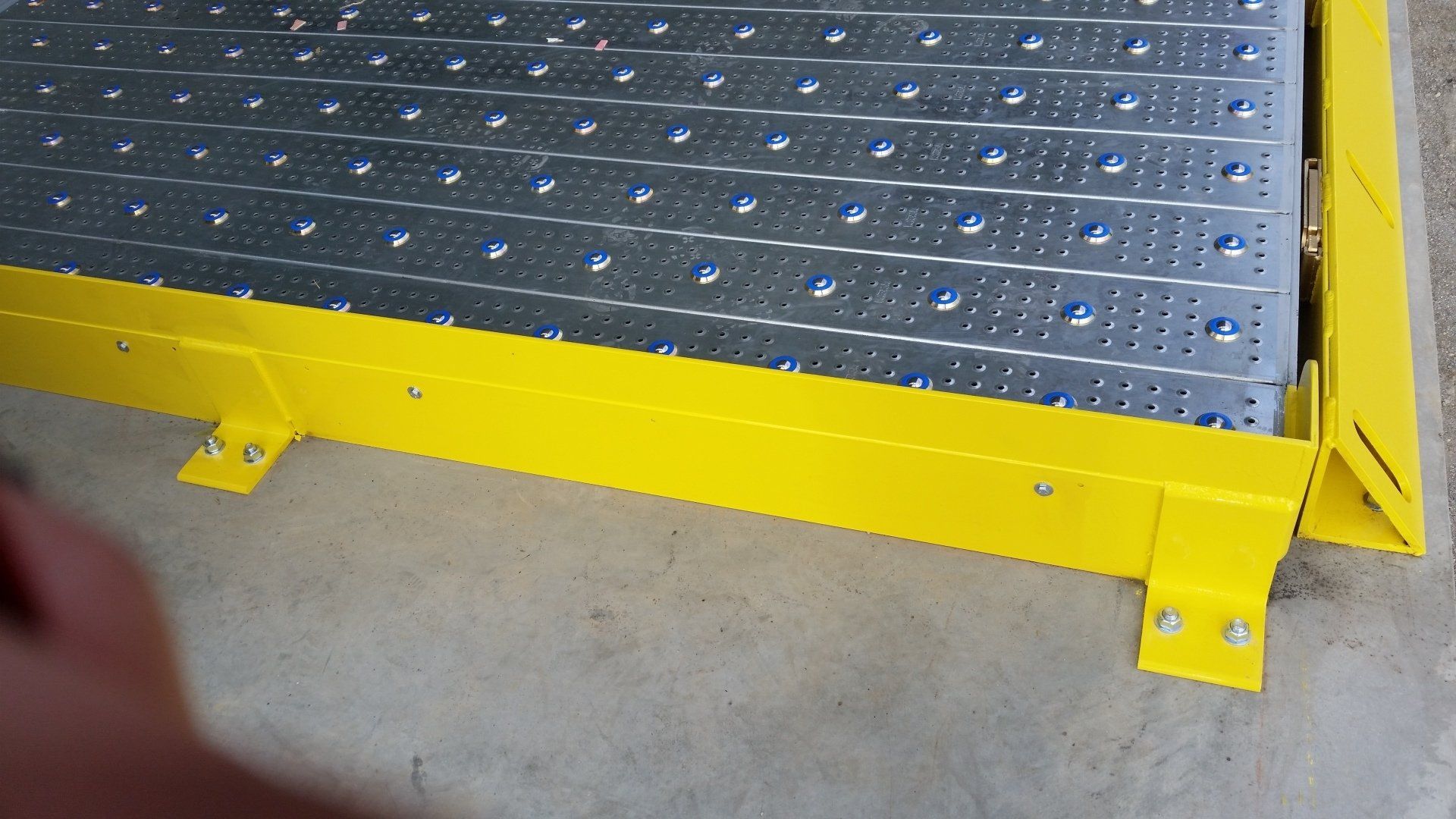 KieTek Ball and Caster Decks