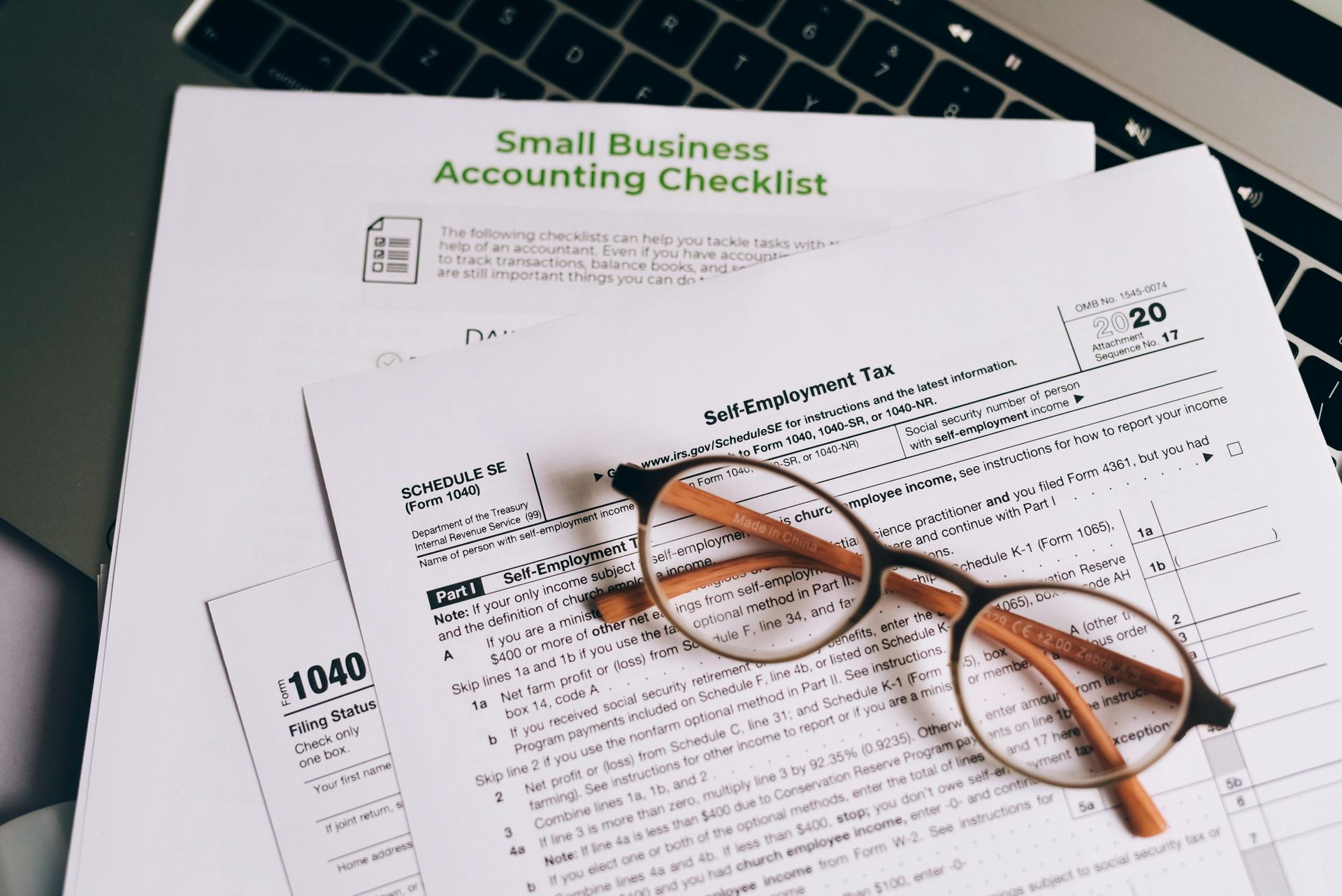 Insurance Alliance agent helping a Central Florida small business owner review insurance coverage options