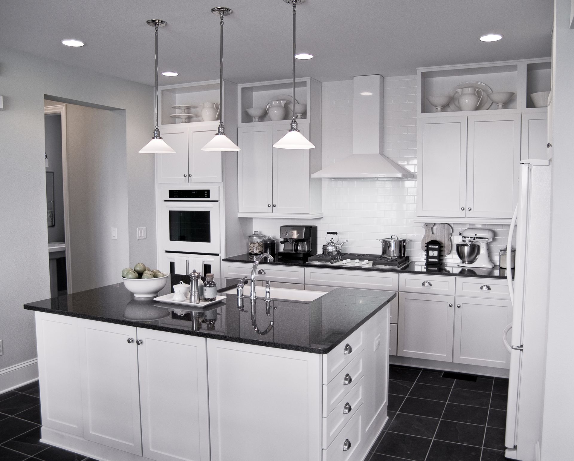 White Kitchen - Naples, FL - Genuine Home Builders, Inc.