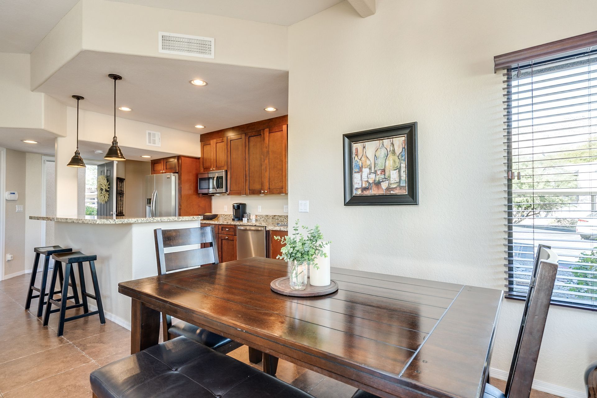 dining room to enjoy during your time in Tucson az