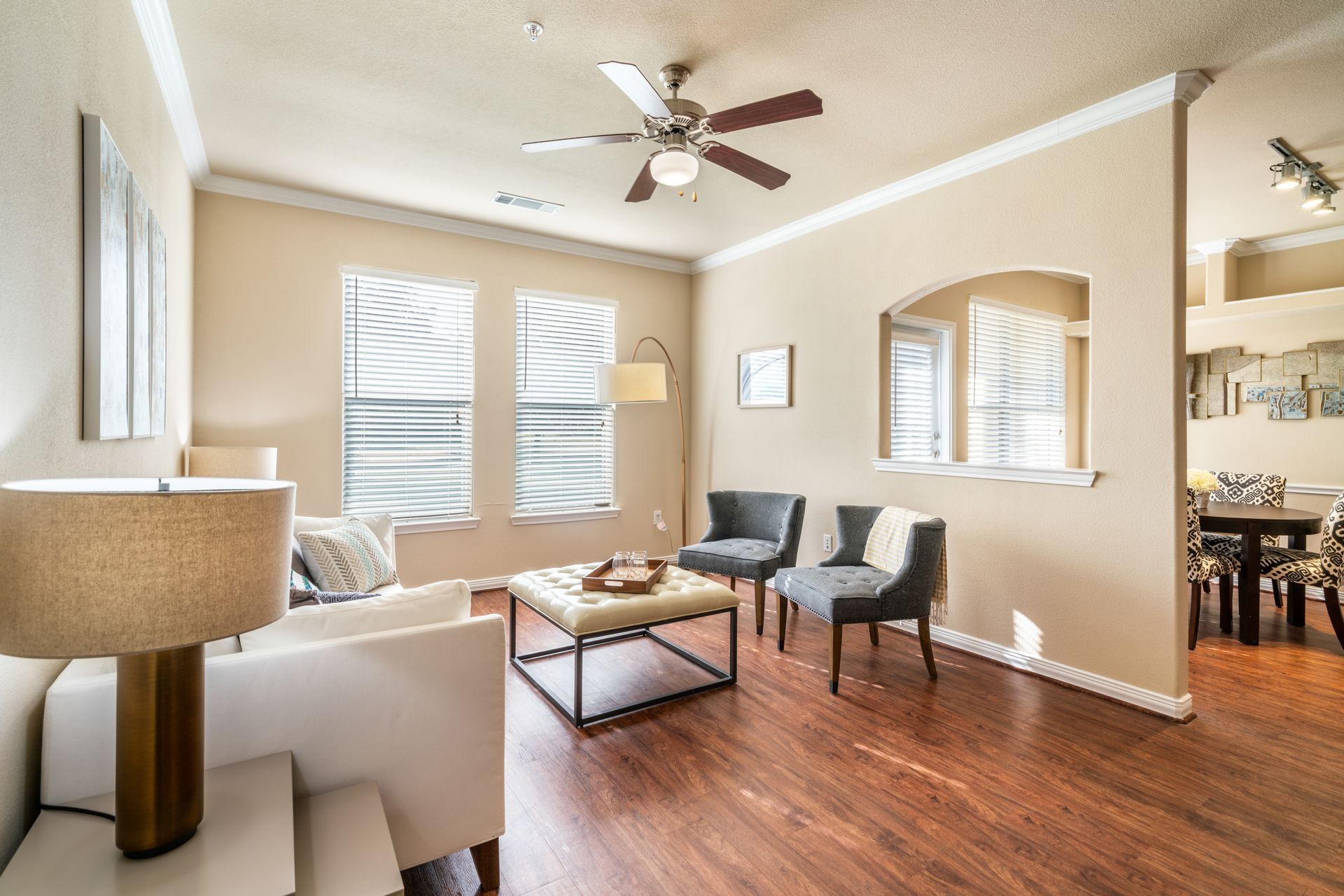 Living room at The Fountains of Conroe in Conroe, TX.